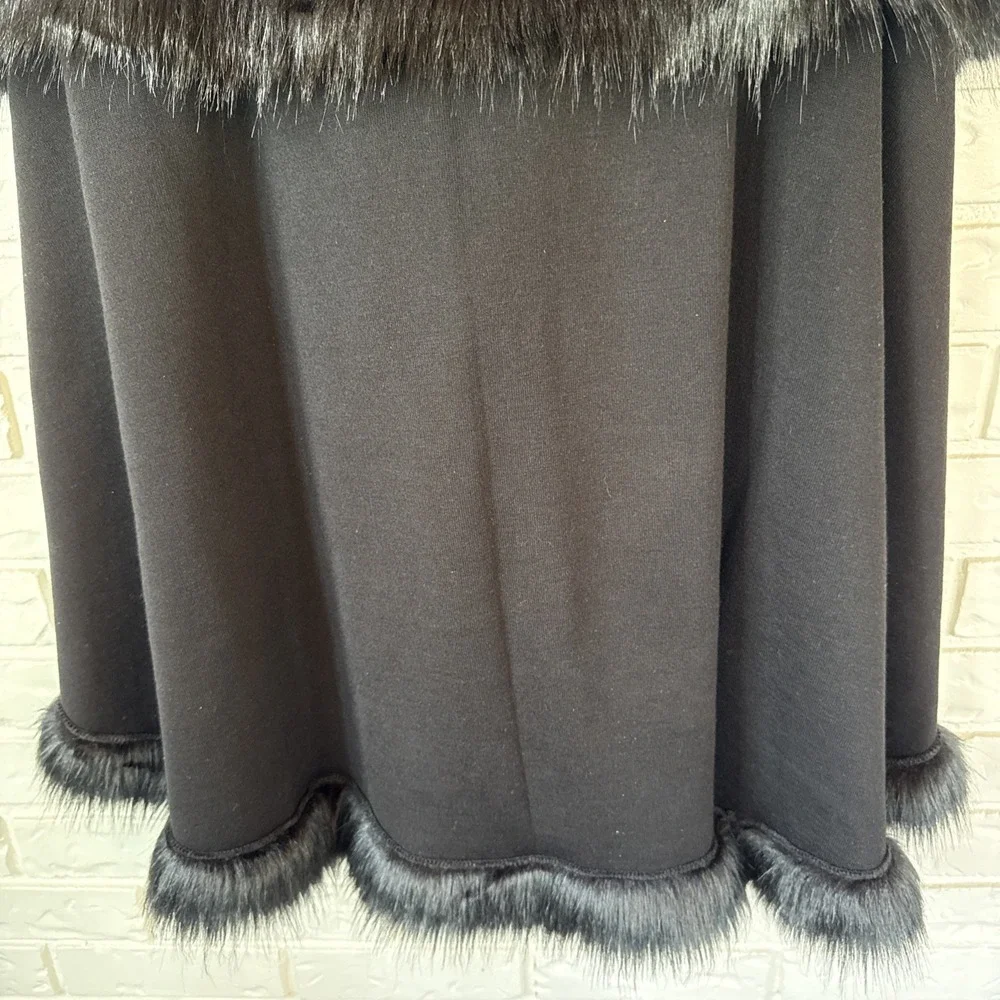 Soft Surroundings Women's Black Kamaria Wrap Faux‎ Fur Trim Size 12